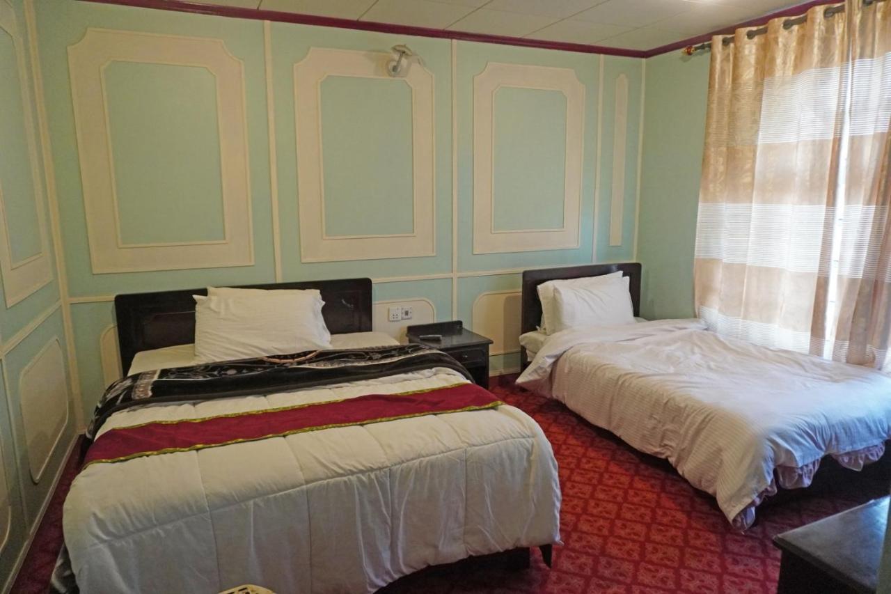 Hotel Dewanekhas Skardu Extérieur photo