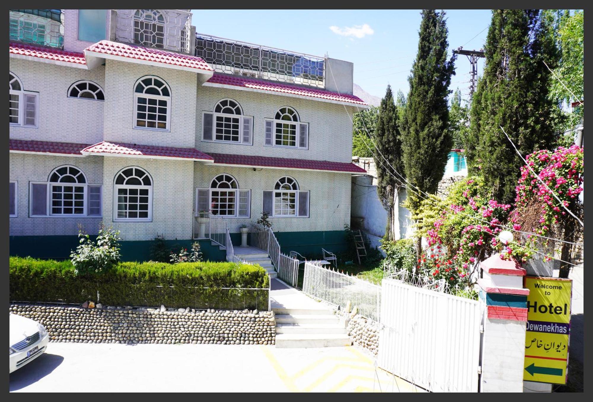 Hotel Dewanekhas Skardu Extérieur photo