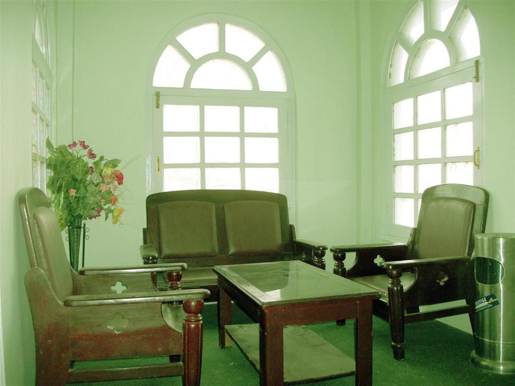 Hotel Dewanekhas Skardu Extérieur photo