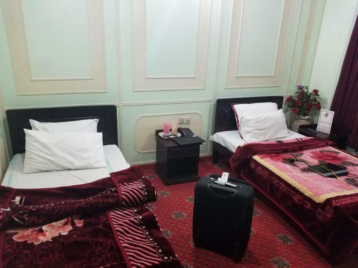Hotel Dewanekhas Skardu Extérieur photo